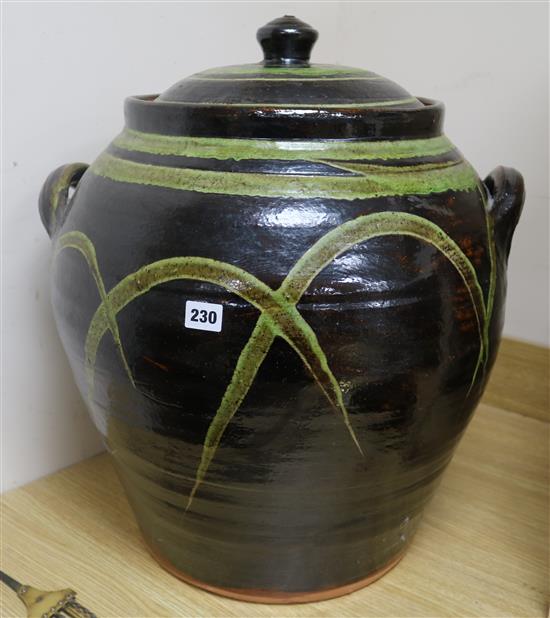 Clive Bowen. A large lidded pot